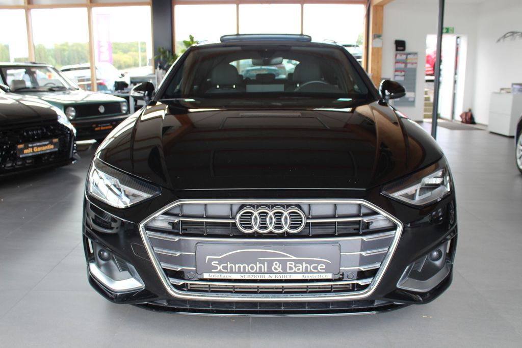 Audi A4 2023 г. Чёрный, пробег 42000 км