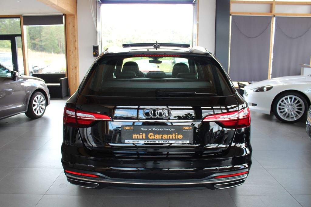 Audi A4 2023 г. Чёрный, пробег 42000 км