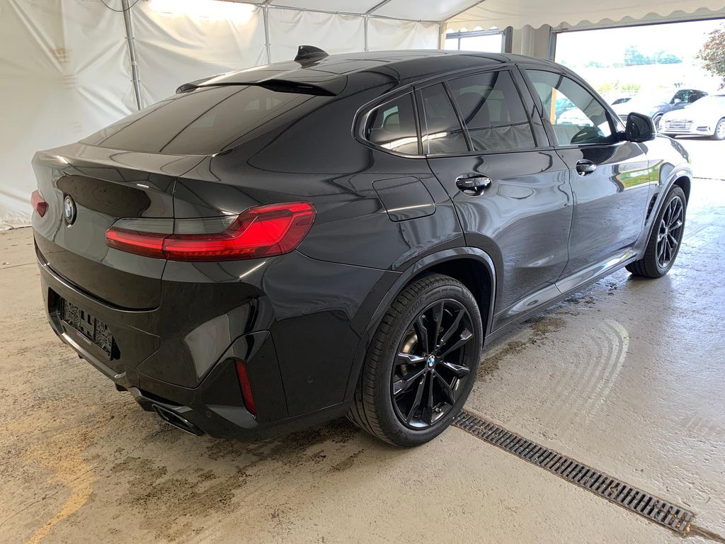 BMW X4 2025 г. Чёрный, пробег 41555 км