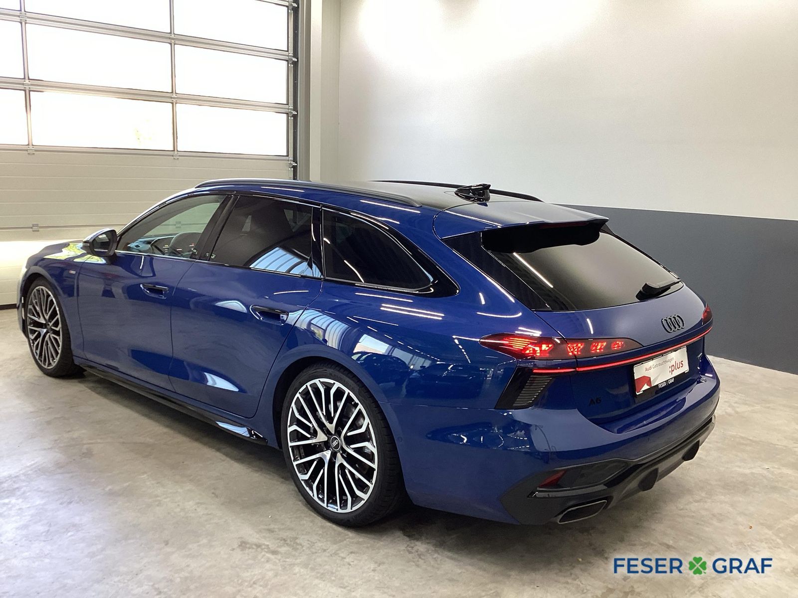 Audi A6 2025 г. Синий, пробег 12702 км