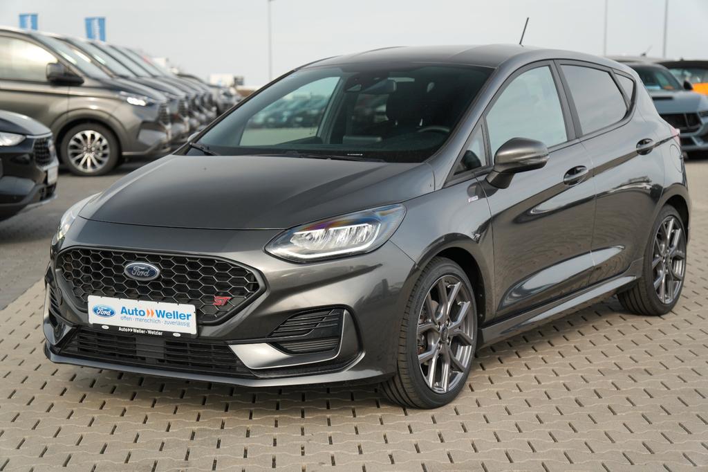 Ford Fiesta 2022 г. Серый, пробег 55381 км