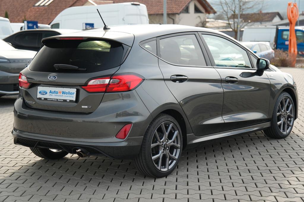 Ford Fiesta 2022 г. Серый, пробег 55381 км
