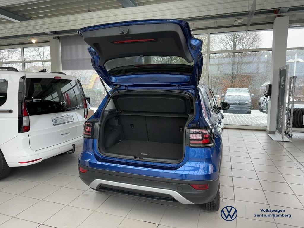 Volkswagen T-Cross 2024 г. Синий, пробег 42000 км