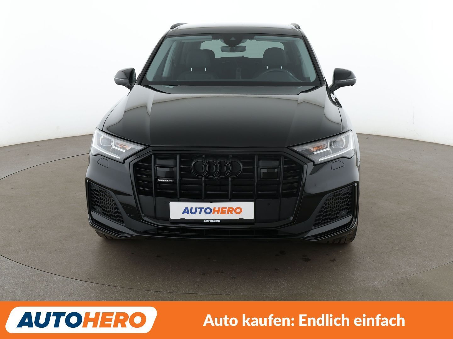 Audi Q7 2023 г. Чёрный, пробег 36003 км