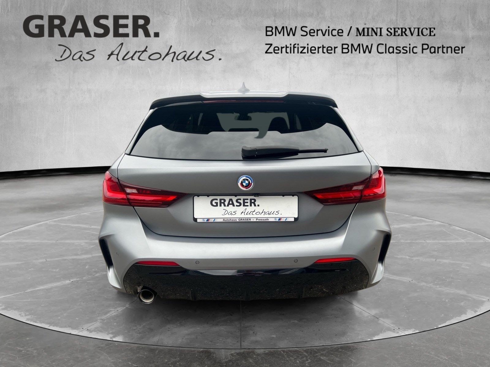 BMW 118 2022 г. Серебристый, пробег 20200 км