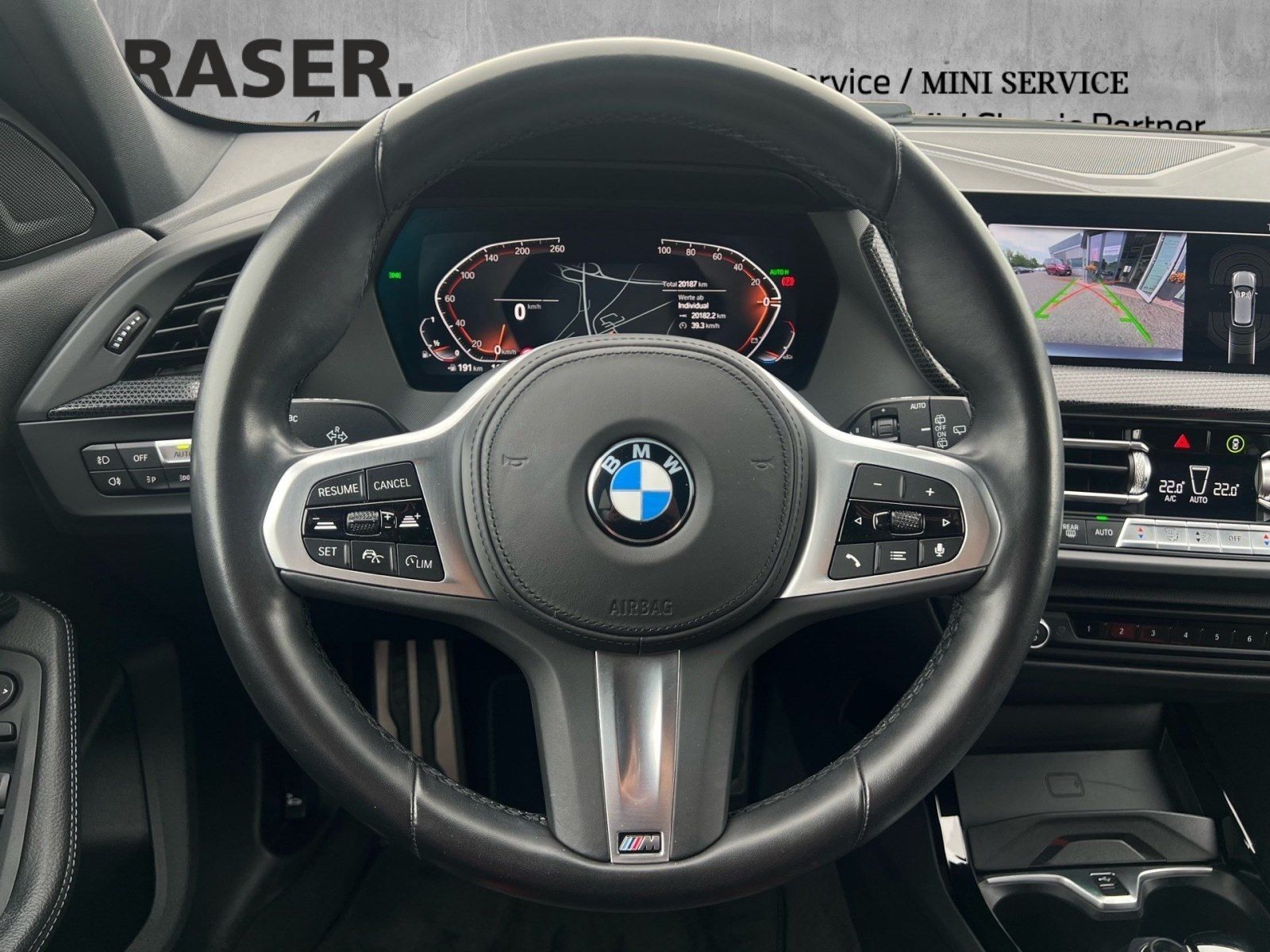 BMW 118 2022 г. Серебристый, пробег 20200 км