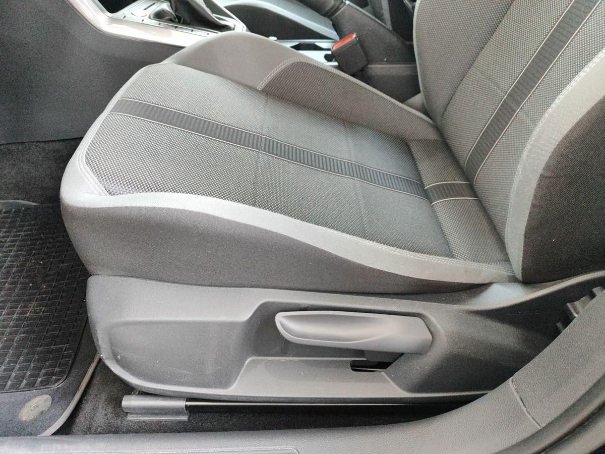 Volkswagen Polo 2024 г. Чёрный, пробег 31654 км