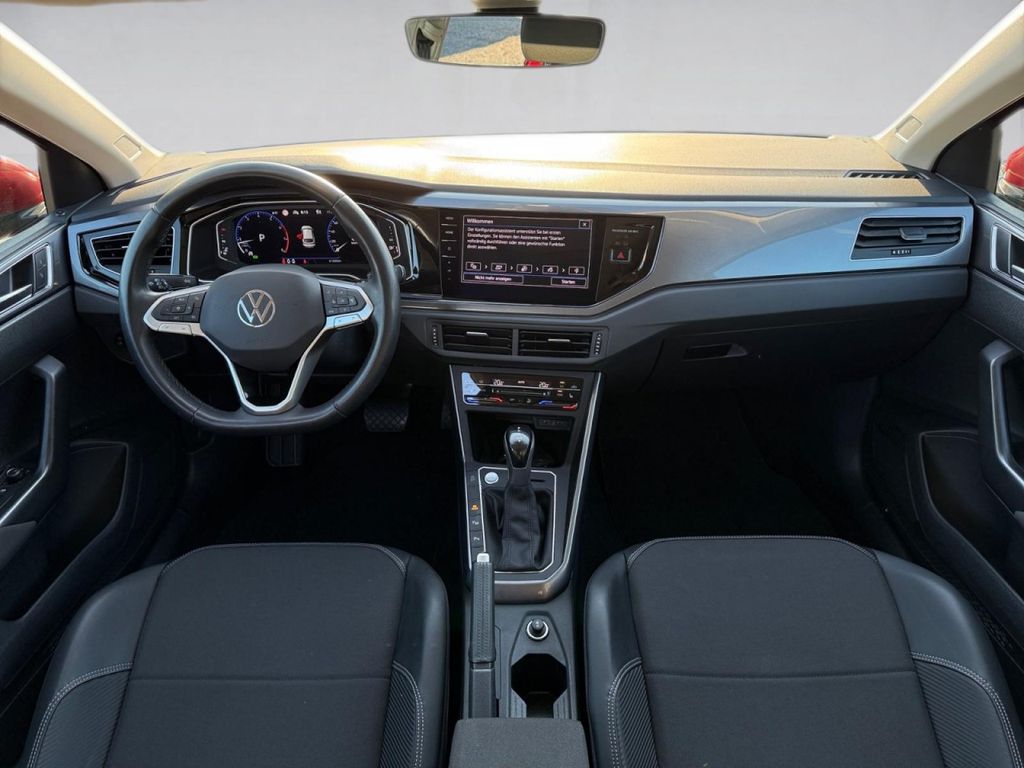 Volkswagen Taigo 2022 г. Красный, пробег 41319 км