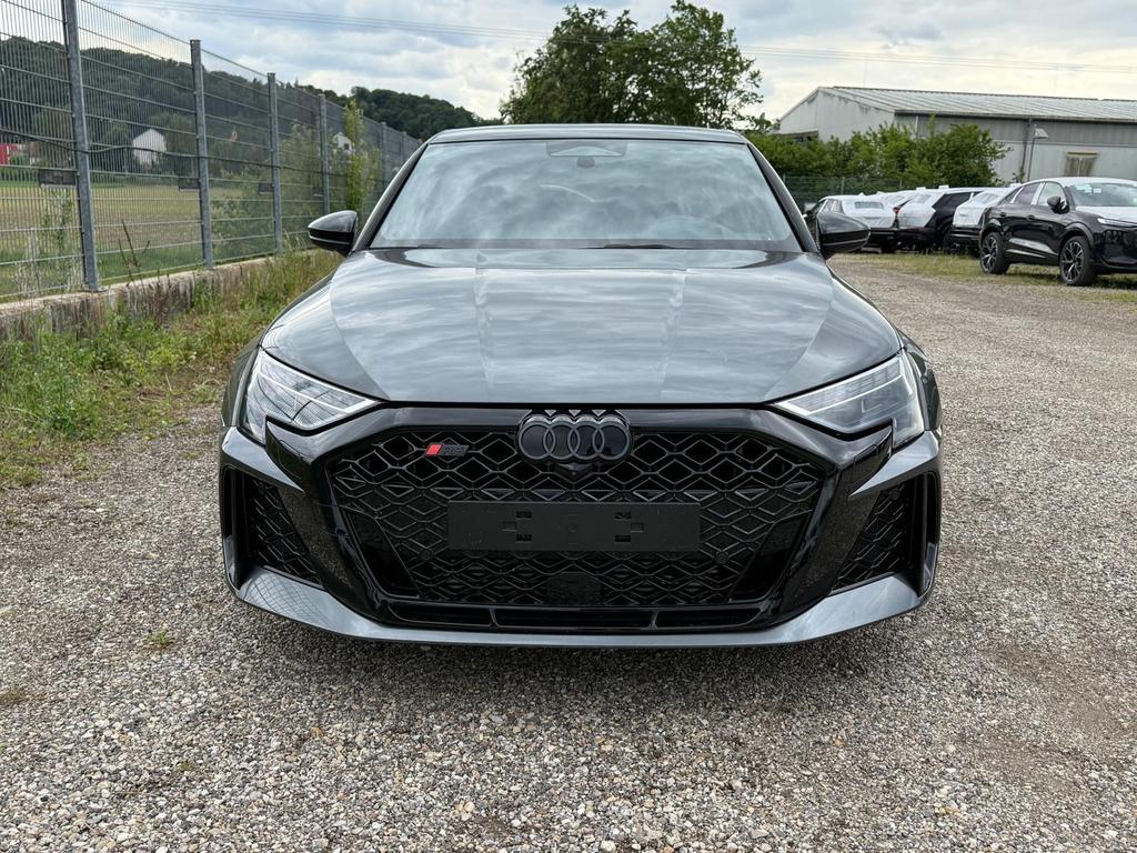 Audi RS3 2026 г. Серый, пробег 6000 км