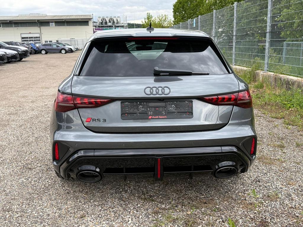 Audi RS3 2026 г. Серый, пробег 6000 км