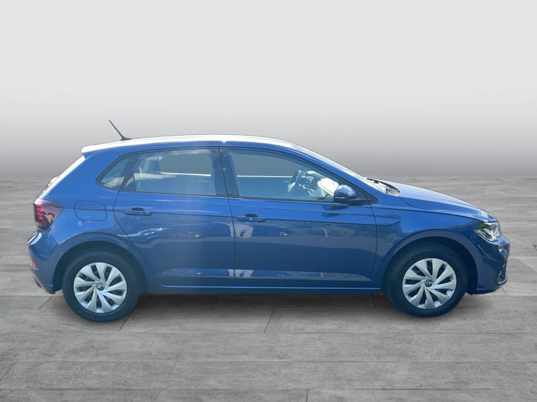 Volkswagen Polo 2022 г. Синий, пробег 31789 км
