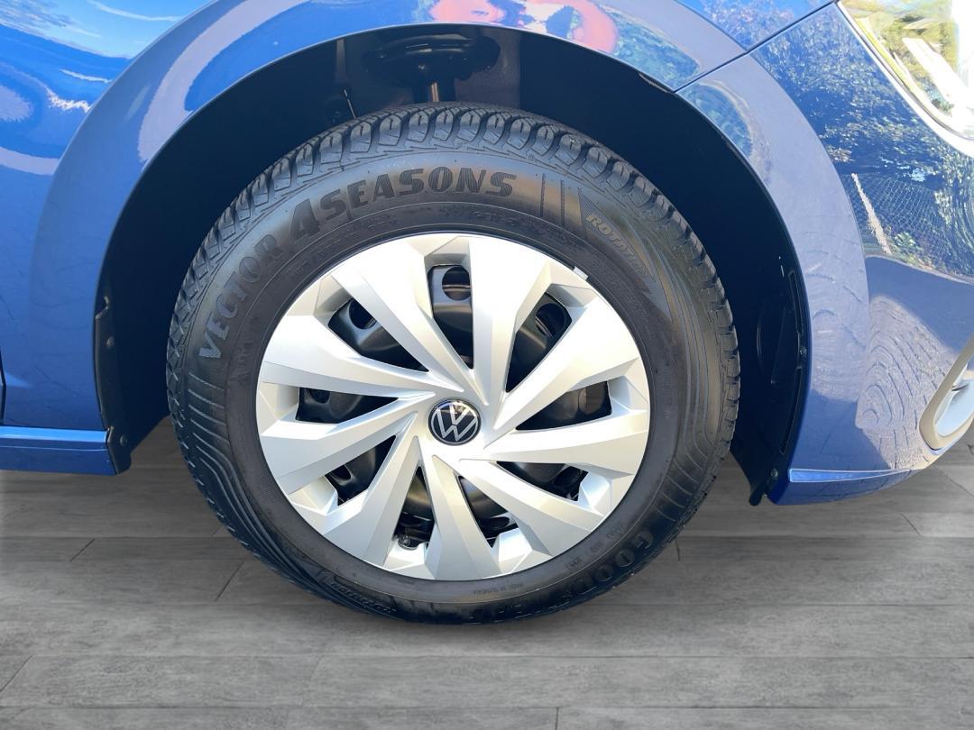 Volkswagen Polo 2022 г. Синий, пробег 31789 км