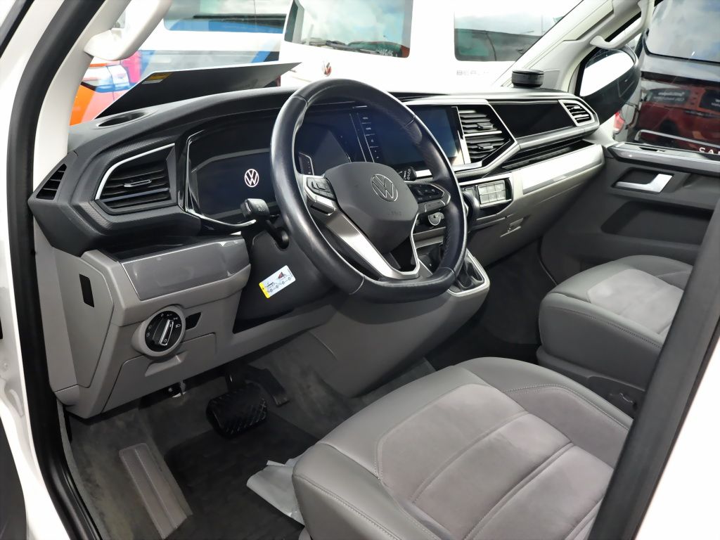 Volkswagen T6 CALIFORNIA 2023 г. Белый, пробег 49242 км