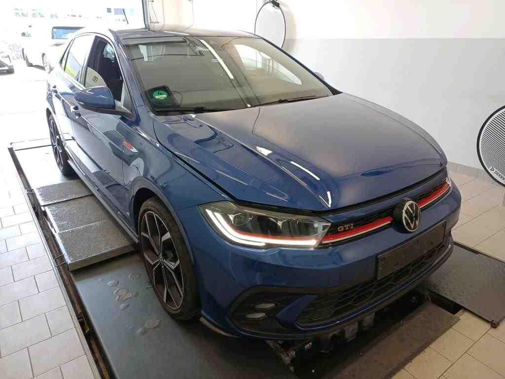 Volkswagen Polo 2024 г. Синий, пробег 26800 км