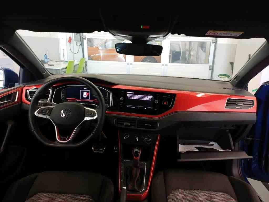 Volkswagen Polo 2024 г. Синий, пробег 26800 км