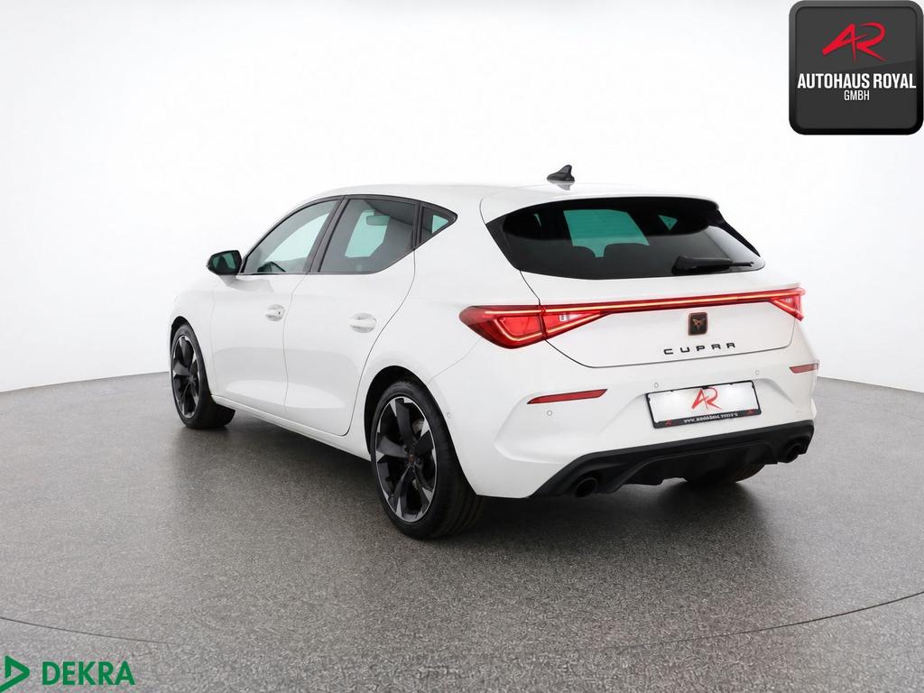 Cupra Leon 2022 г. Белый, пробег 42870 км