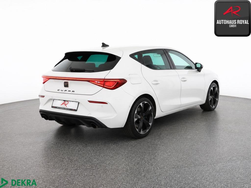 Cupra Leon 2022 г. Белый, пробег 42870 км