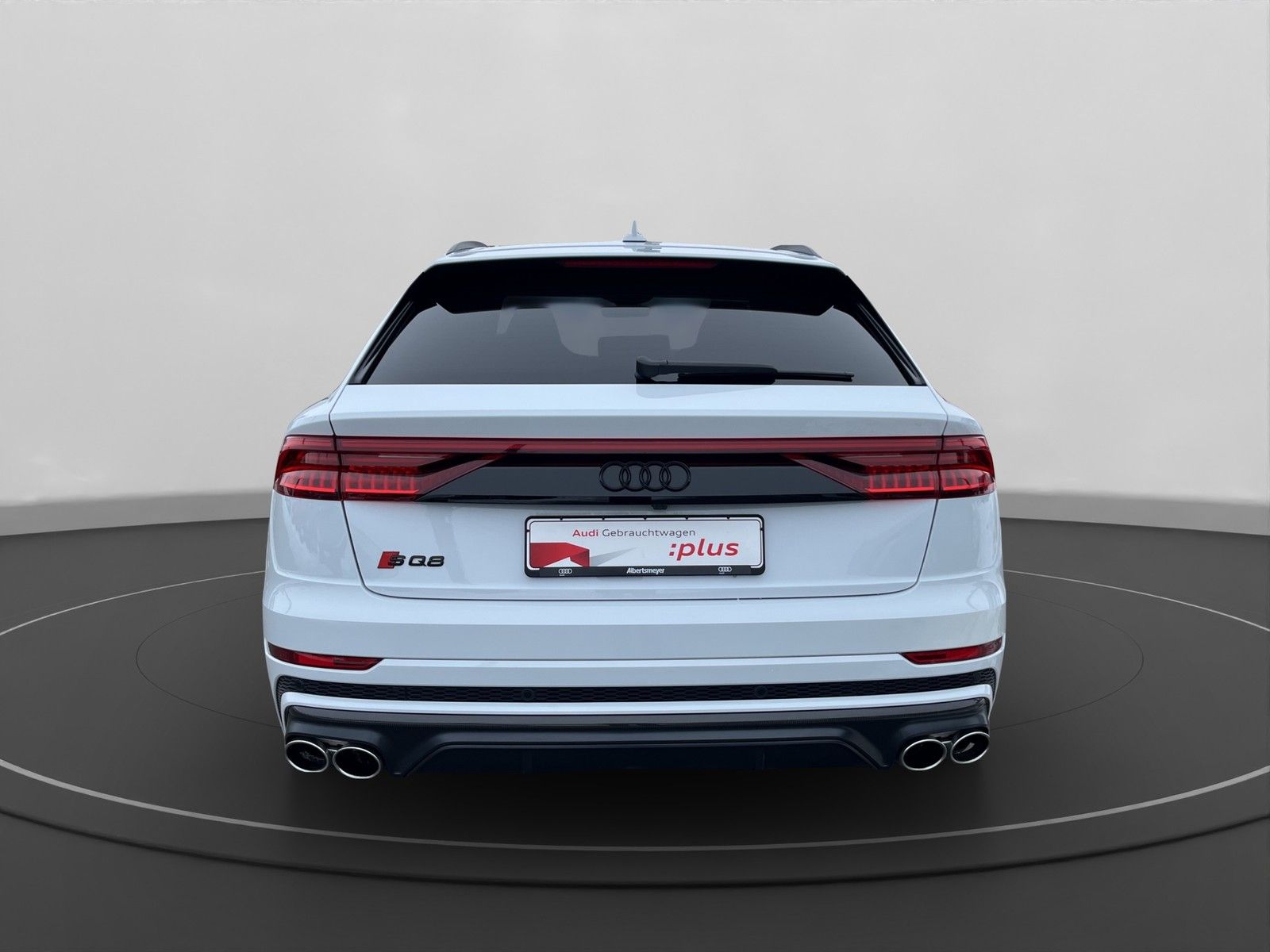 Audi SQ8 2022 г. Белый, пробег 43286 км