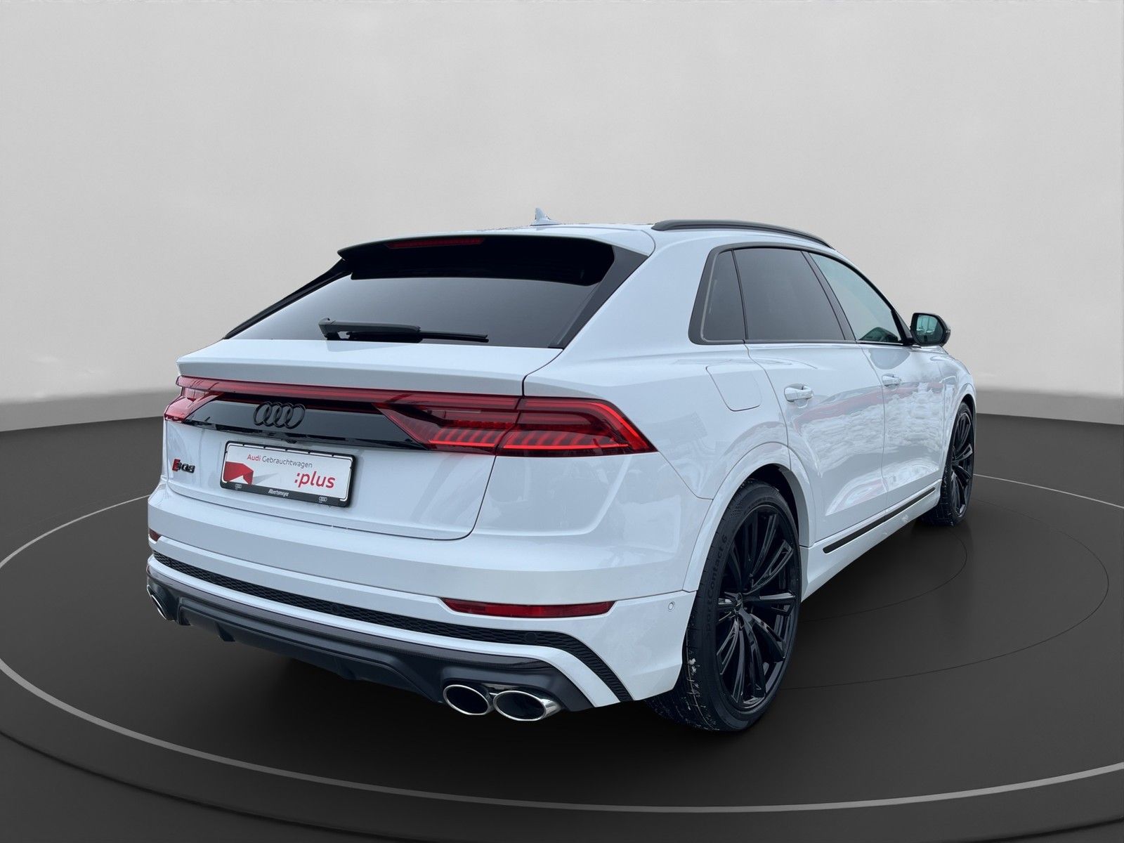 Audi SQ8 2022 г. Белый, пробег 43286 км
