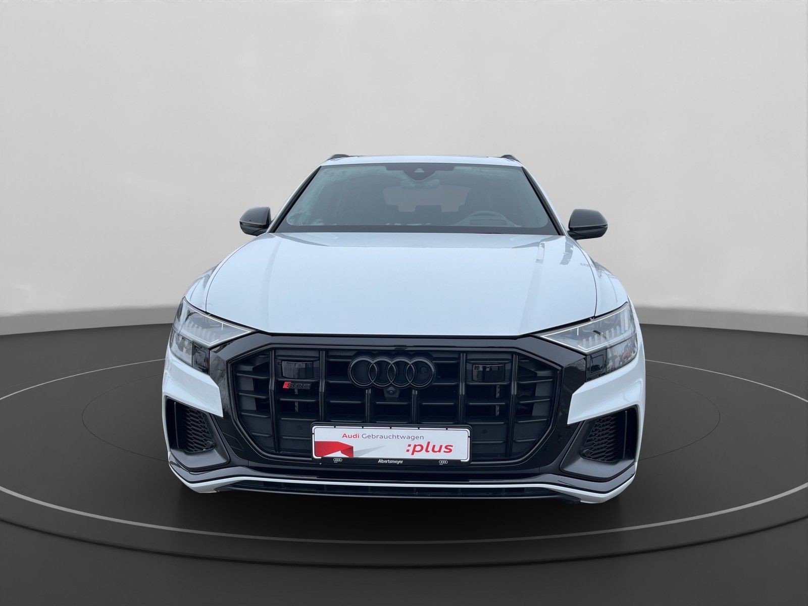 Audi SQ8 2022 г. Белый, пробег 43286 км