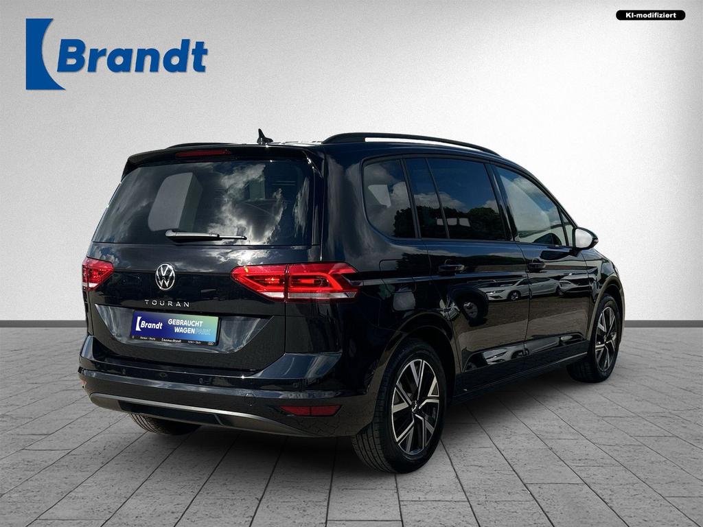 Volkswagen Touran 2024 г. Чёрный, пробег 28620 км
