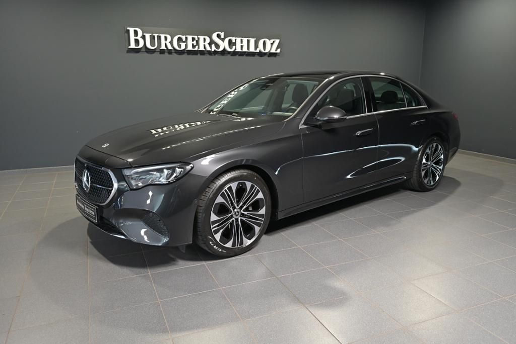 Mercedes-Benz E 220 2025 г. Серый, пробег 26927 км