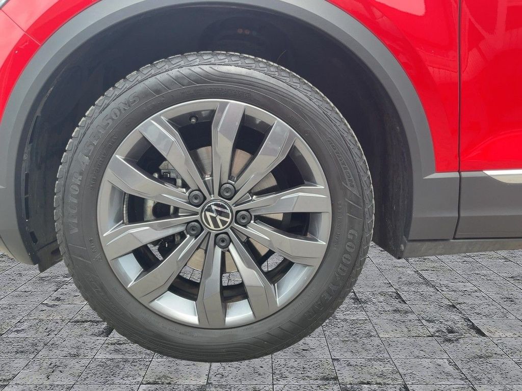 Volkswagen T-Roc 2021 г. Красный, пробег 59277 км