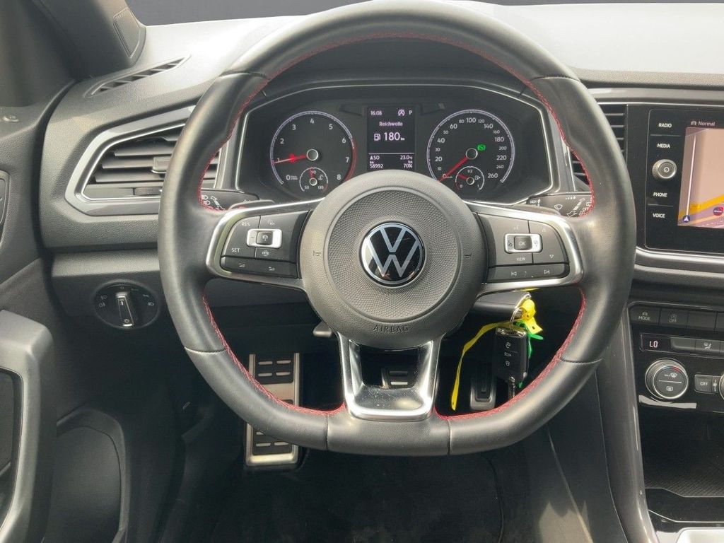 Volkswagen T-Roc 2021 г. Красный, пробег 59277 км
