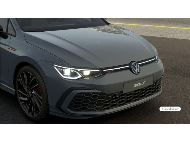 Volkswagen Golf 2023 г. Серый, пробег 55980 км