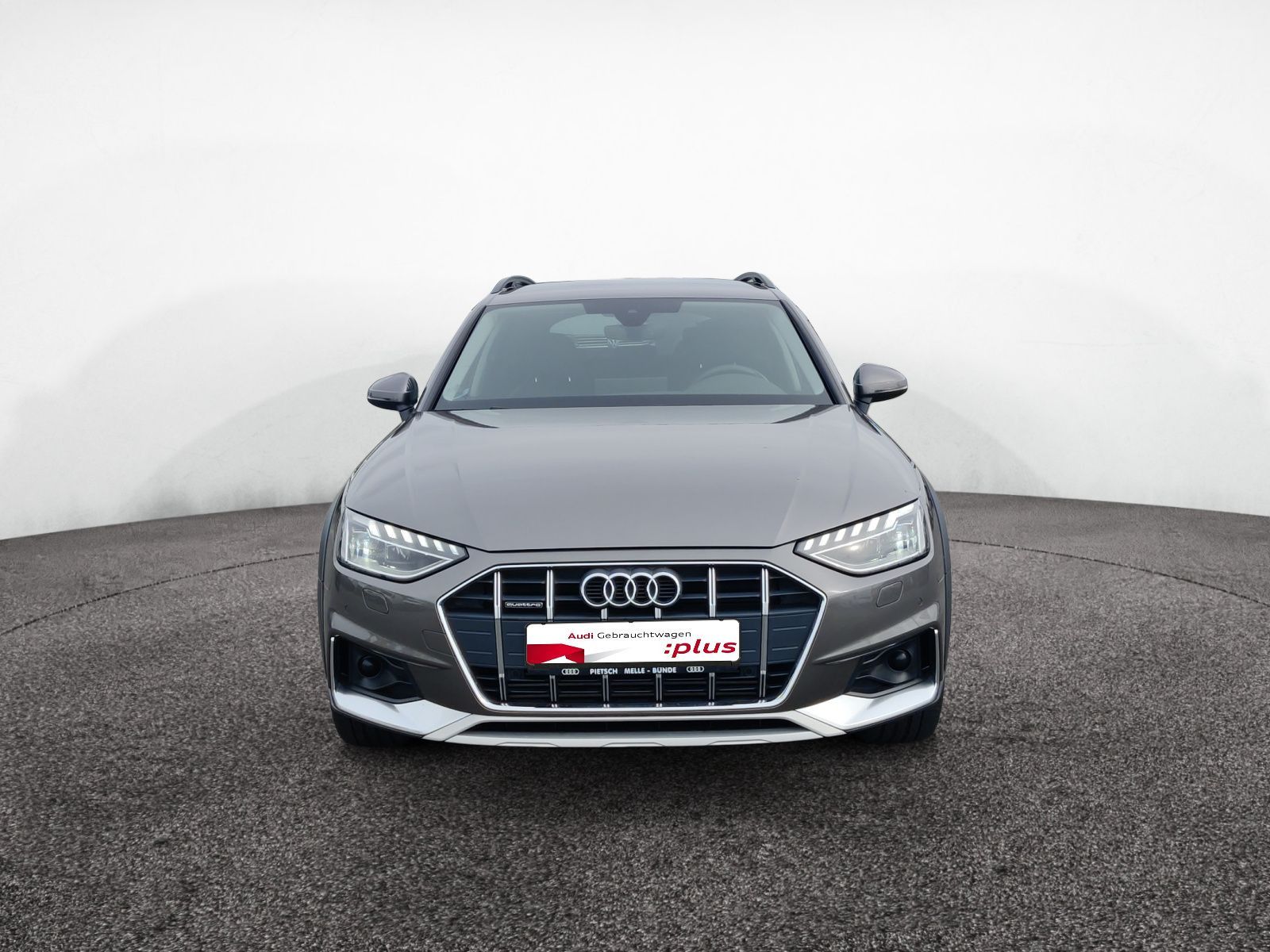 Audi A4 allroad 2022 г. Серый, пробег 53622 км