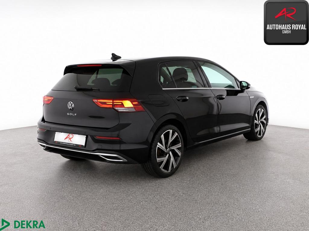 Volkswagen Golf 2023 г. Чёрный, пробег 59985 км