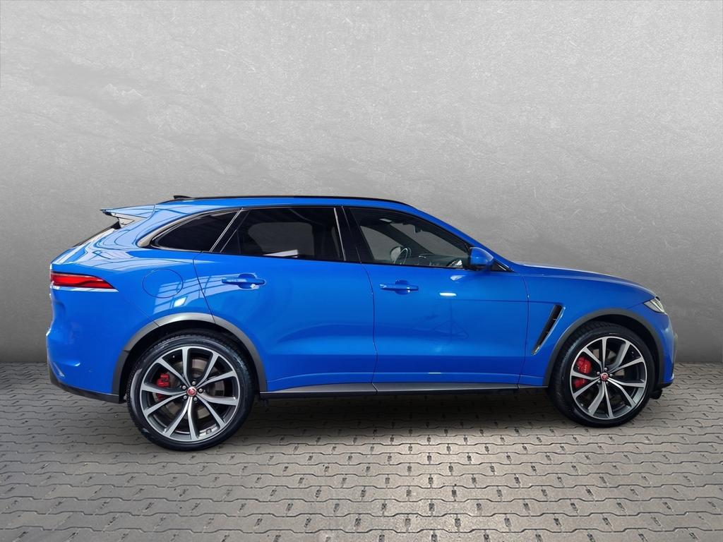 Jaguar F-Pace 2022 г. Синий, пробег 44300 км