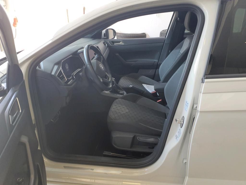 Volkswagen Taigo 2022 г. Серый, пробег 50662 км