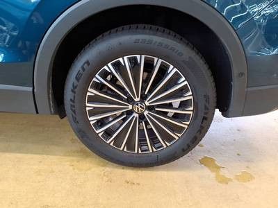 Volkswagen Tiguan 2025 г. Синий, пробег 19550 км