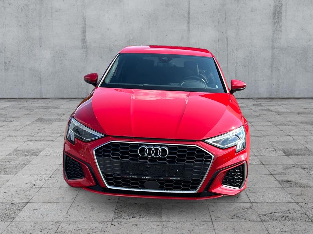 Audi A3 2022 г. Красный, пробег 47191 км