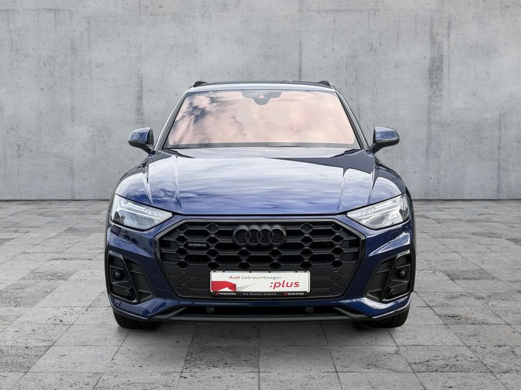 Audi Q5 2023 г. Синий, пробег 53580 км