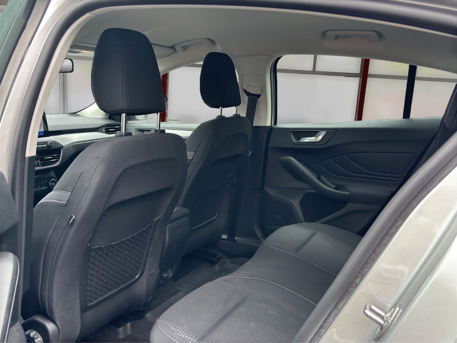 Ford Focus 2021 г. Серебристый, пробег 26614 км