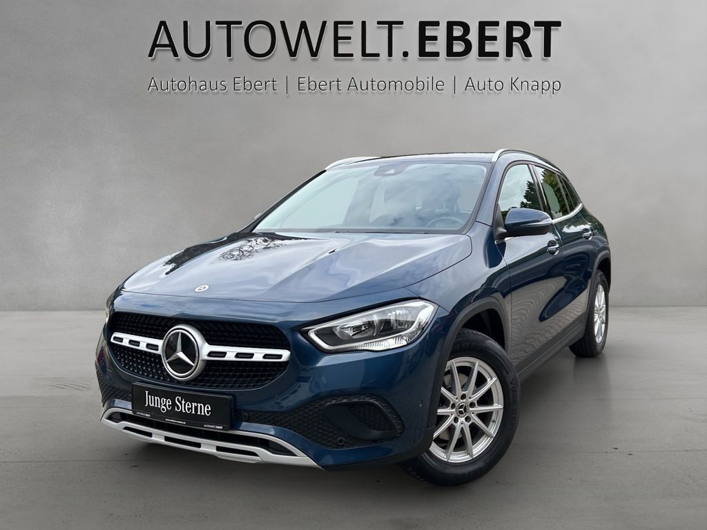 Mercedes-Benz GLA 180 2023 г. Синий, пробег 59715 км