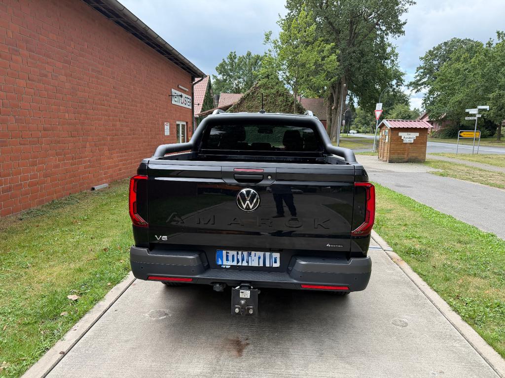 Volkswagen Amarok 2024 г. Чёрный, пробег 53833 км