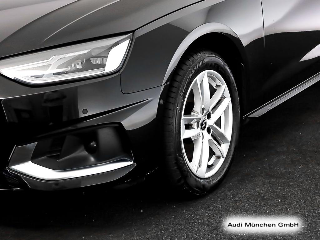 Audi A4 2023 г. Чёрный, пробег 52583 км
