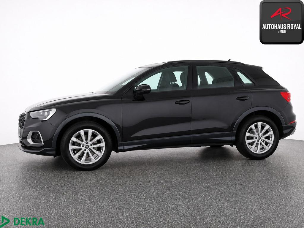 Audi Q3 2022 г. Чёрный, пробег 53613 км