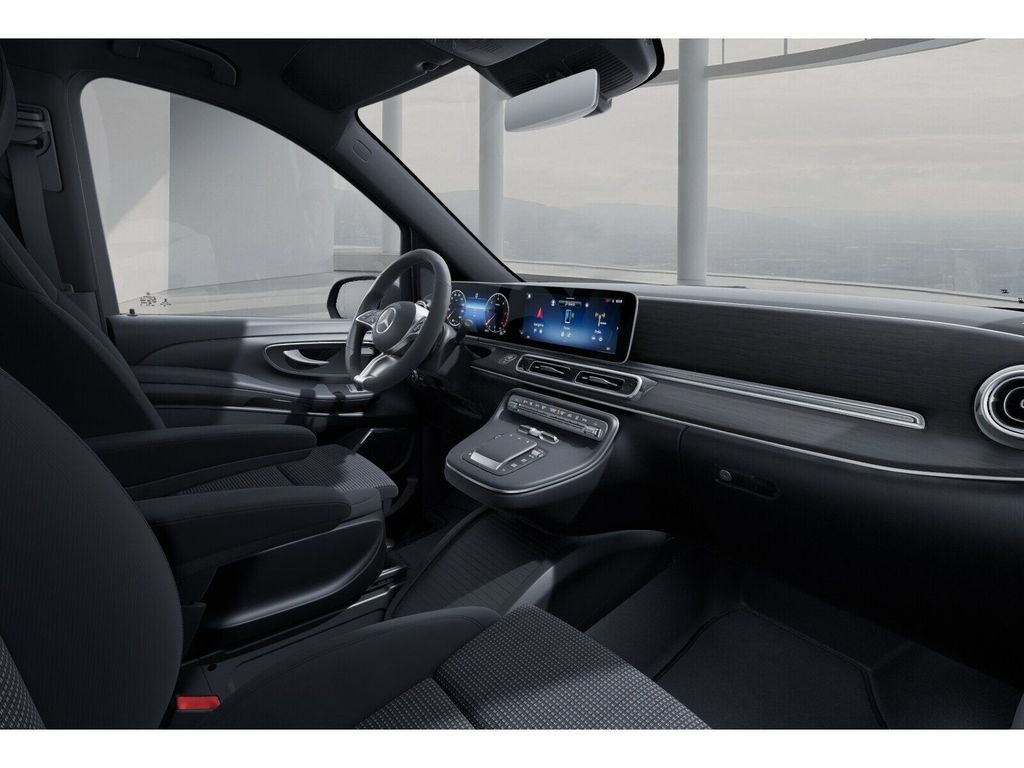 Mercedes-Benz V 250 2025 г. Серый, пробег 31241 км