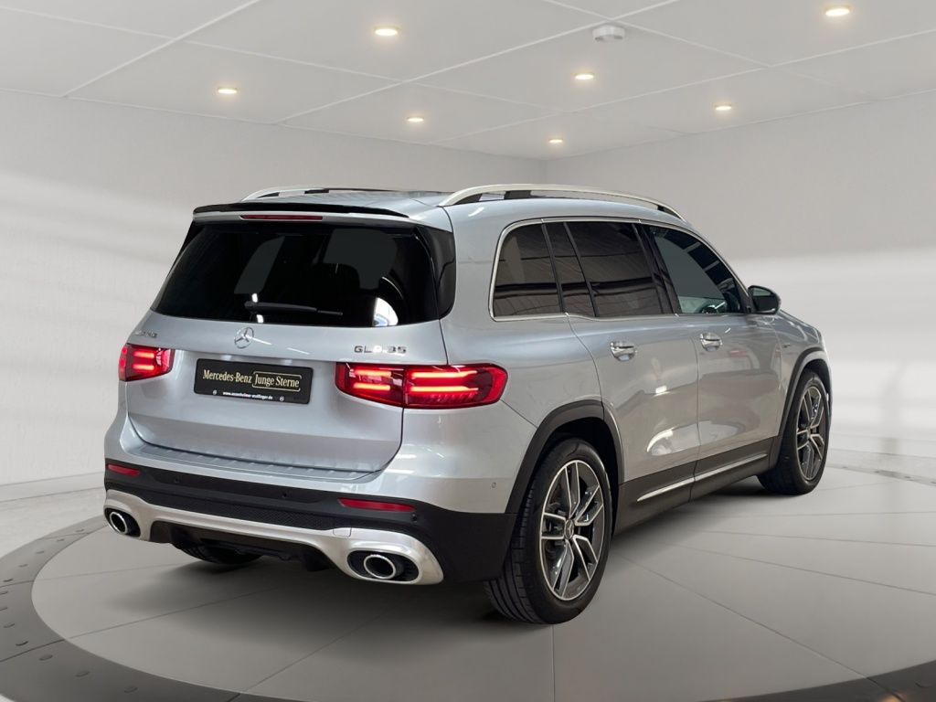 Mercedes-Benz GLB 35 AMG 2025 г. Серебристый, пробег 3308 км