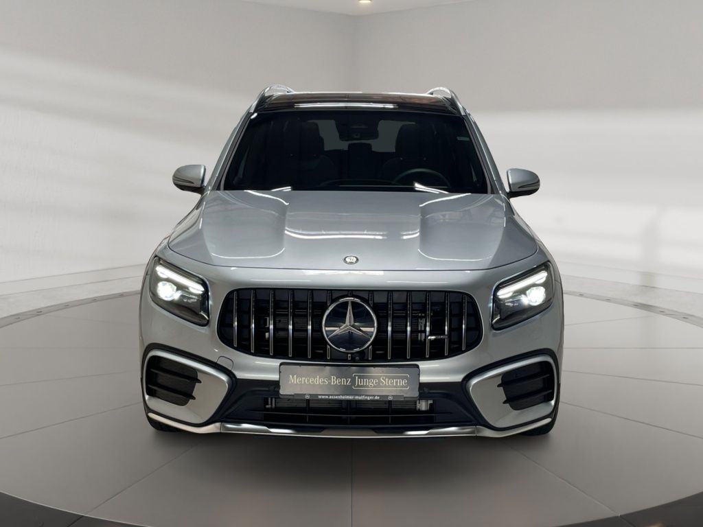 Mercedes-Benz GLB 35 AMG 2025 г. Серебристый, пробег 3308 км
