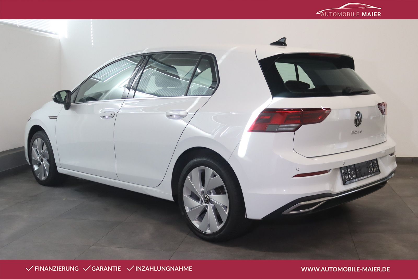Volkswagen Golf 2024 г. Белый, пробег 38800 км