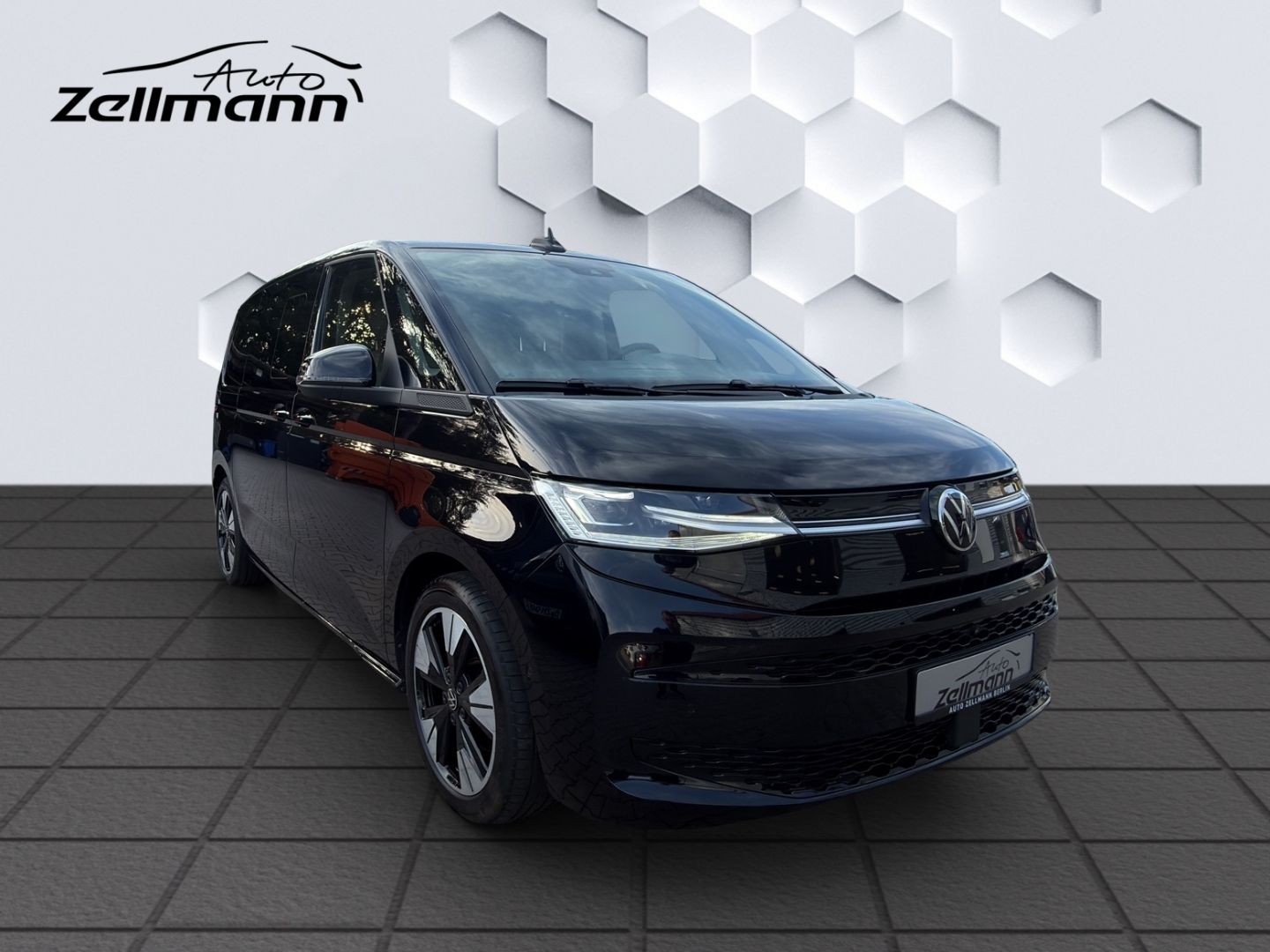 Volkswagen T7 MULTIVAN 2025 г. Чёрный, пробег 24600 км