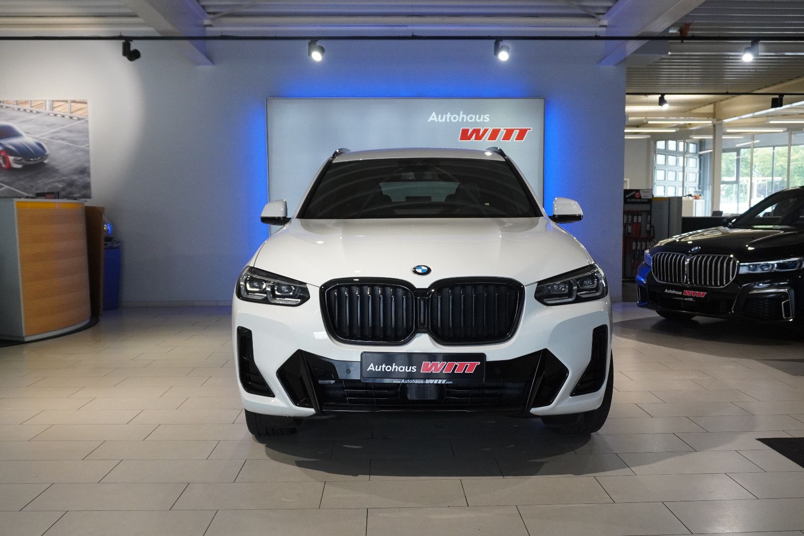 BMW X3 2024 г. Белый, пробег 46330 км
