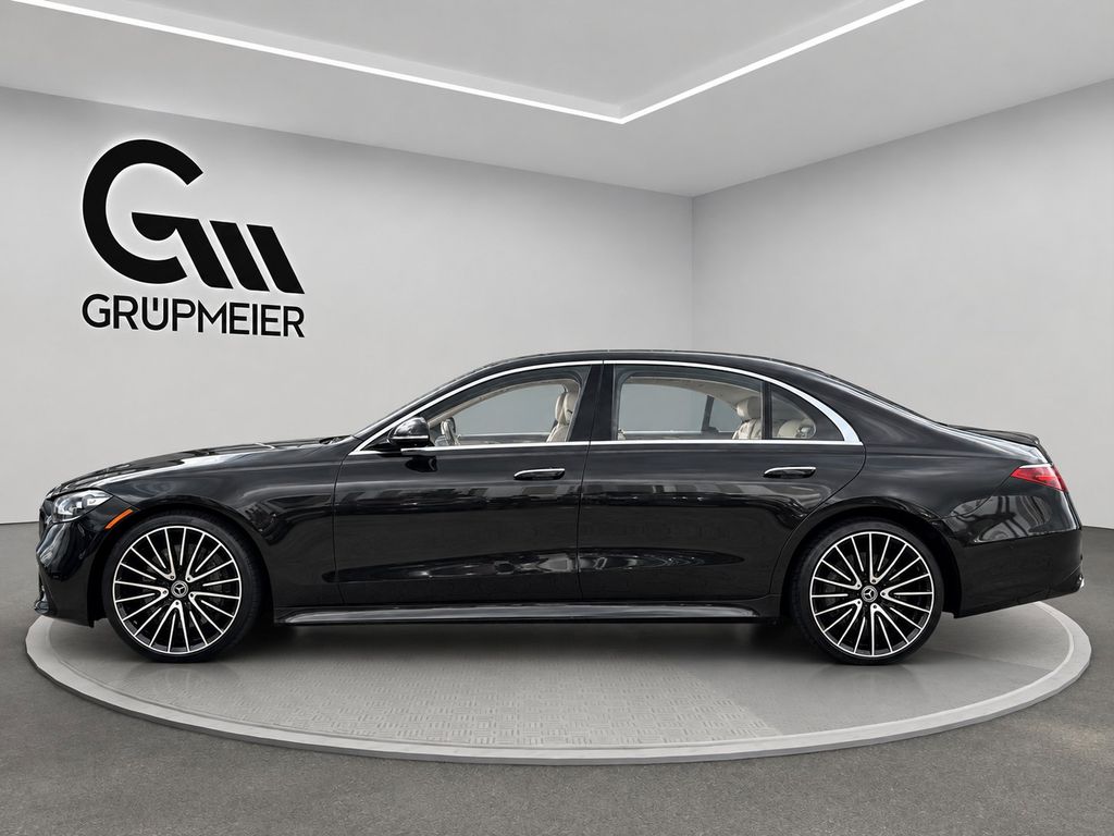Mercedes-Benz S 580 2022 г. Серый, пробег 59775 км
