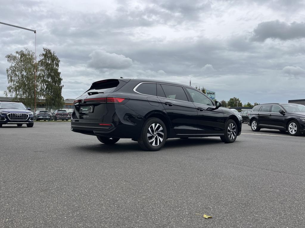Volkswagen PASSAT VARIANT 2024 г. Чёрный, пробег 49800 км