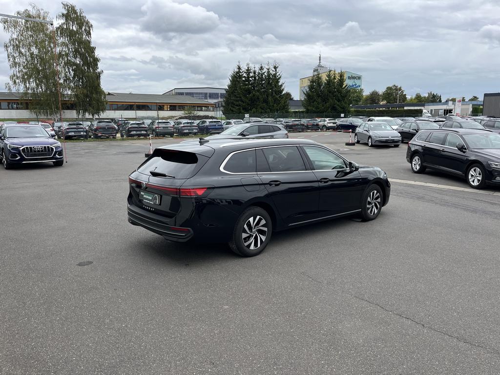 Volkswagen PASSAT VARIANT 2024 г. Чёрный, пробег 49800 км